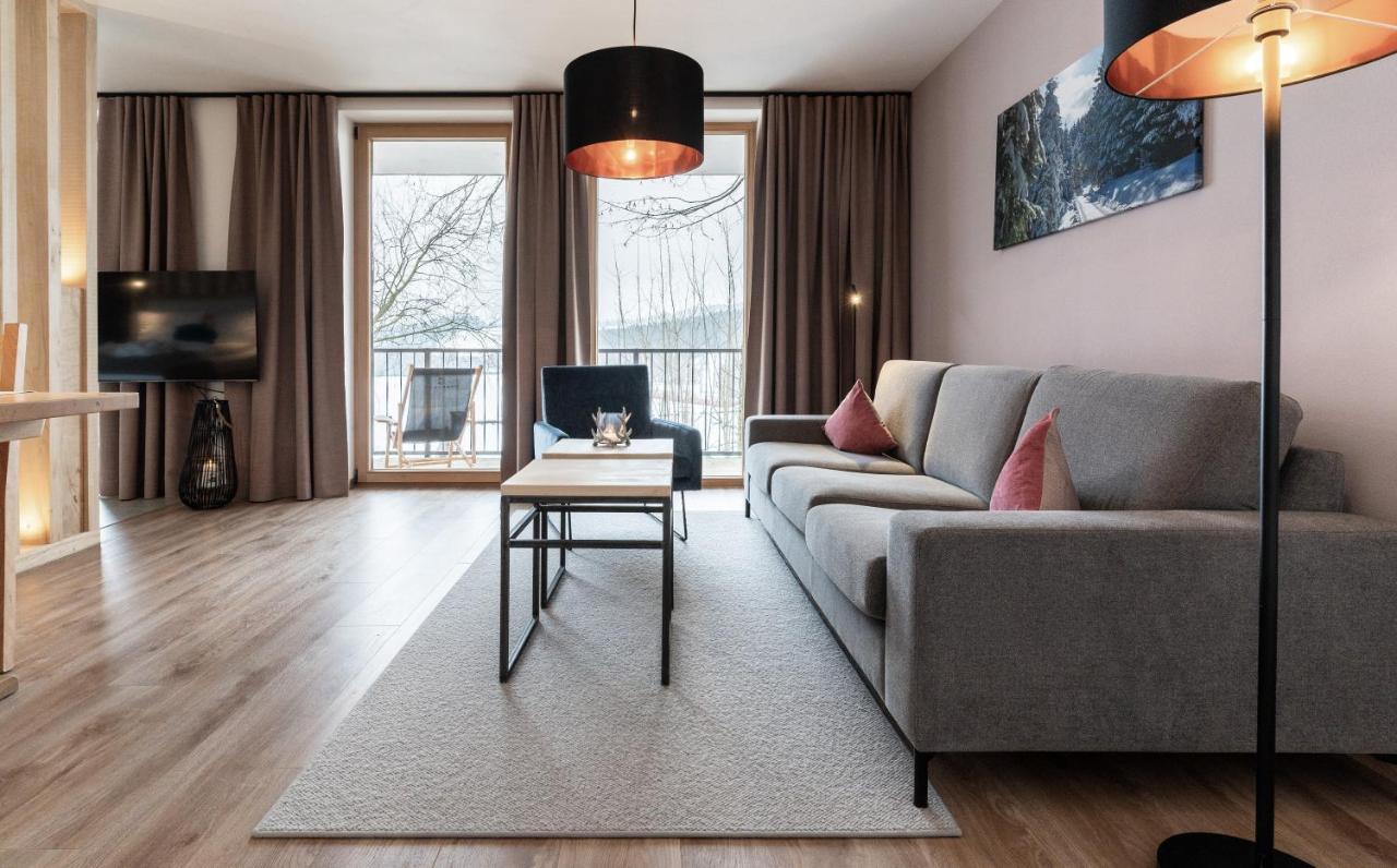 Forstgut - Premium Waldchalets Und Lodge Suiten Regen Esterno foto