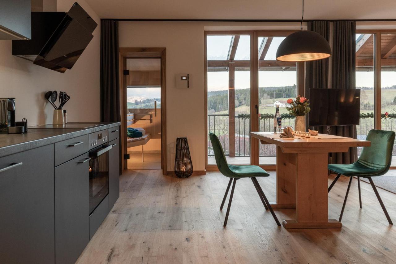 Forstgut - Premium Waldchalets Und Lodge Suiten Regen Esterno foto